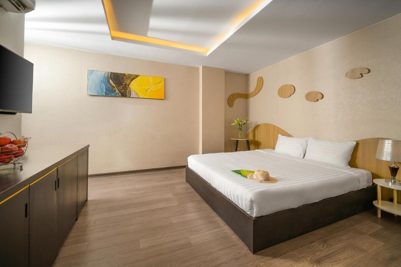 Hanami Hotel Danang Exterior photo
