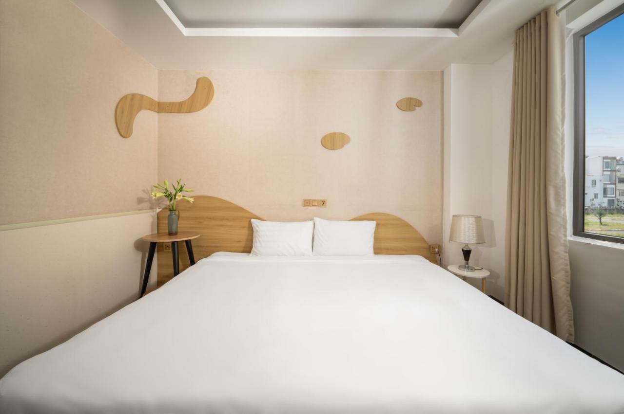 Hanami Hotel Danang Exterior photo