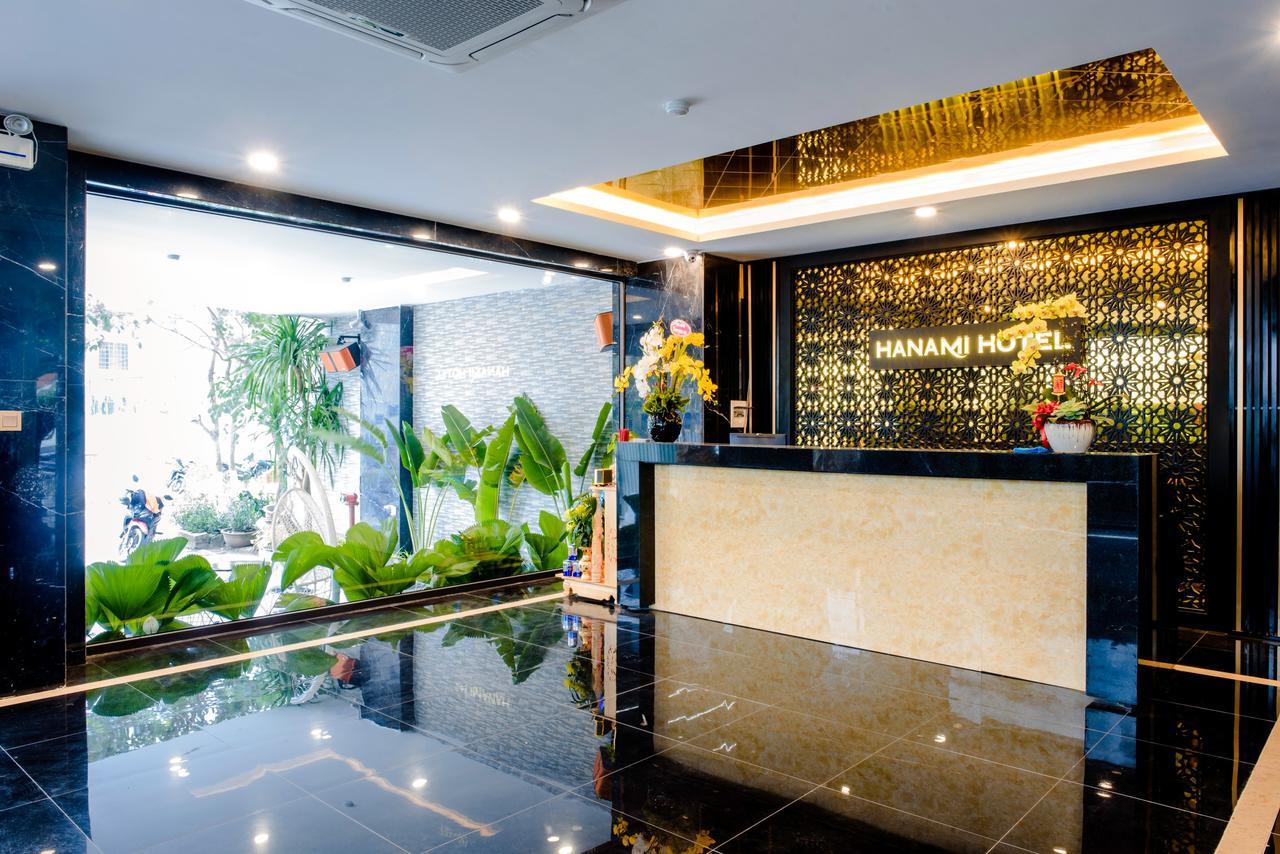 Hanami Hotel Danang Exterior photo